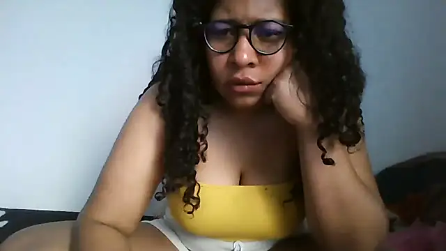 Ivon-09 online show from September 2025 08:31:01 PM
