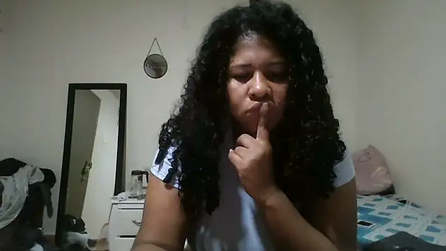Ivon-09 online show from May 2026 11:58:02 AM