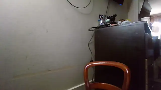 Snapshot of Ivon-09 chatting on November 2025 11:36:02 AM Ivon-09 online show from November 2025 11:36:02 AM