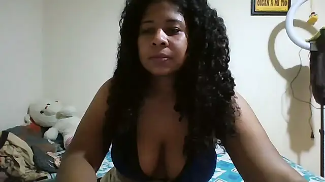 Ivon-09 online show from April 2026 01:13:02 PM