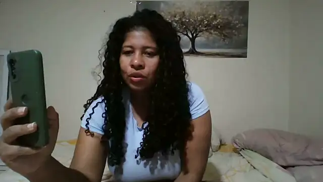 Ivon-09 online show from June 2026 12:27:01 PM