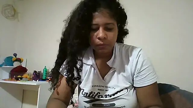 Ivon-09 online show from April 2026 11:38:01 AM