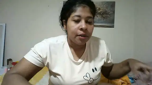 Ivon-09 online show from June 2026 12:28:01 PM