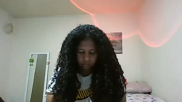 Ivon-09 online show from May 2026 11:51:02 AM