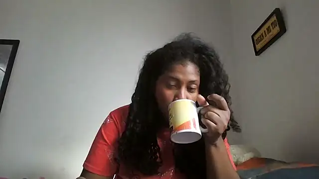 Ivon-09 online show from February 2026 12:49:02 PM