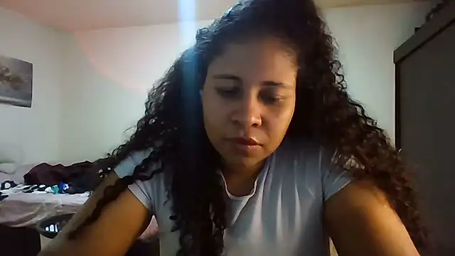 Ivon-09 online show from July 2026 11:42:02 PM