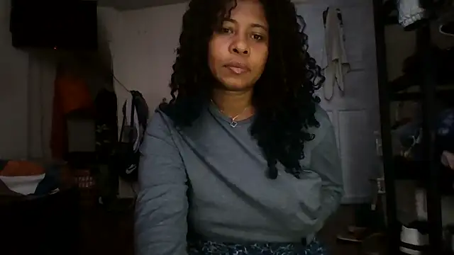 Ivon-09 online show from January 2025 01:00:02 PM