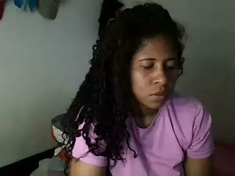 Ivon-09 online show from February 2025 10:09:01 PM