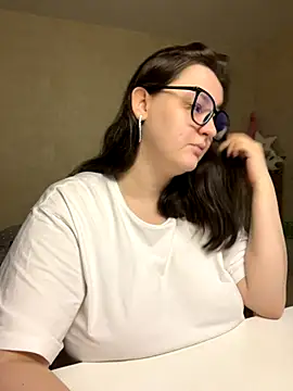 Snapshot of hungry1bunny chatting on November 2025 09:53:01 PM hungry1bunny online show from November 2025 09:53:01 PM