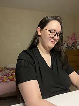 hungry1bunny online show from January 2025 11:23:01 PM