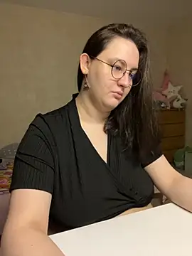 Snapshot of hungry1bunny chatting on November 2025 04:55:02 PM hungry1bunny online show from November 2025 04:55:02 PM