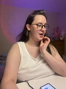 hungry1bunny online show from March 2025 10:45:01 PM