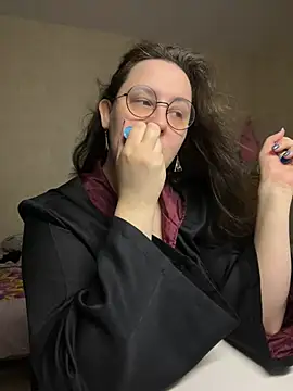 hungry1bunny online show from January 2026 05:53:01 PM