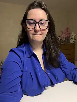 hungry1bunny online show from February 2025 05:24:02 PM