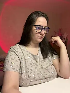 hungry1bunny online show from February 2025 05:37:01 PM