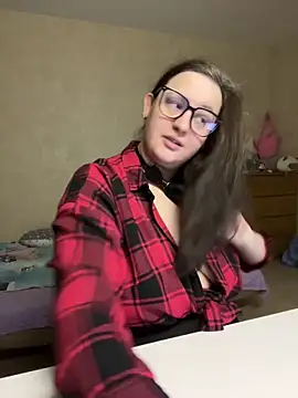 hungry1bunny online show from February 2026 07:11:02 PM