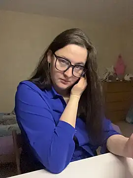 hungry1bunny online show from February 2026 07:00:02 PM