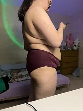 hungry1bunny online show from March 2025 10:10:01 PM