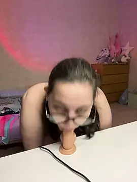 hungry1bunny online show from March 2025 08:32:02 PM