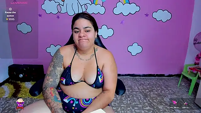 Sharon hils online show from April 2026 12:33:01 PM