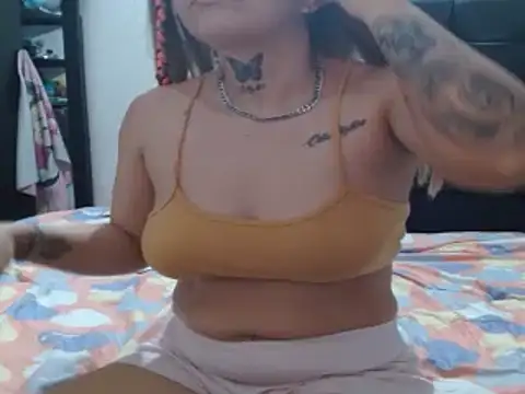 Snapshot of charlotte_slut chatting on February 2025 12:49:01 PM charlotte slut online show from February 2025 12:49:01 PM