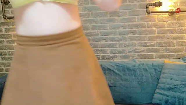 LisaCaprice online show from March 2026 05:08:01 AM