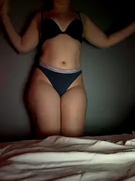 Snapshot of goddessbigbum chatting on December 2025 09:53:01 PM goddessbigbum online show from December 2025 09:53:01 PM