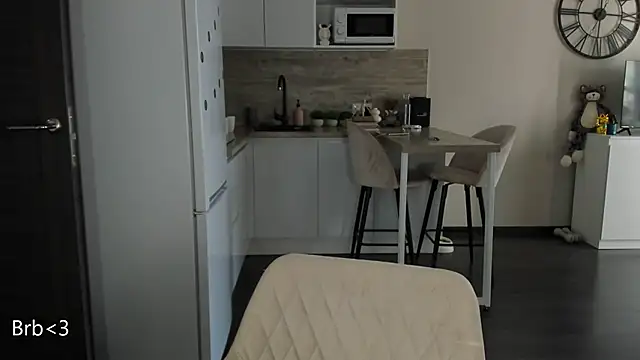 nilliluv online show from March 2026 08:26:33 AM