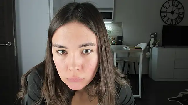 nilliluv online show from February 2026 07:43:01 PM