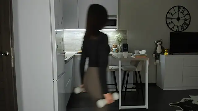 nilliluv online show from November 2025 07:01:02 AM