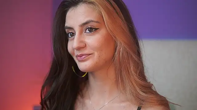 SabrinaHope online show from November 2025 09:48:01 PM