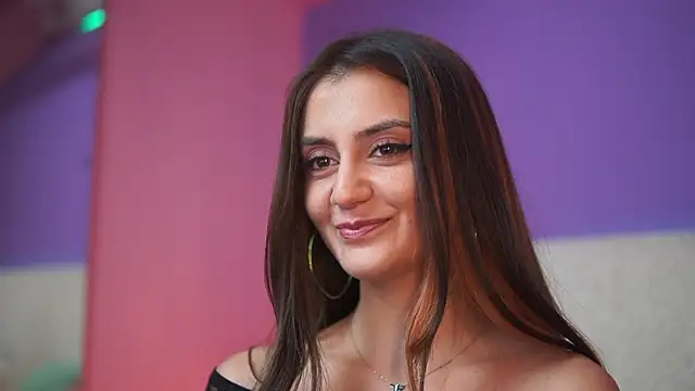 SabrinaHope online show from November 2025 05:39:02 PM