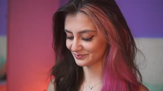 SabrinaHope online show from December 2025 08:47:01 PM