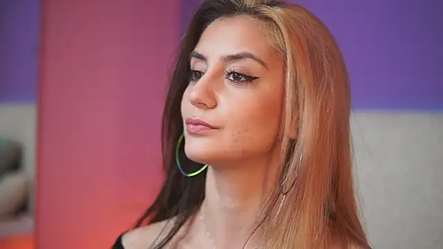 SabrinaHope online show from November 2025 10:10:01 PM