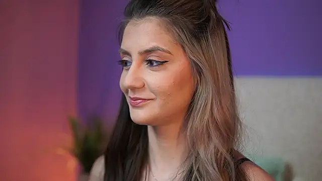 SabrinaHope online show from February 2026 10:53:01 PM