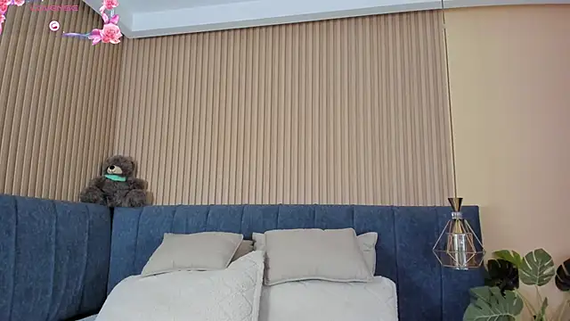 kathecute   online show from November 2025 01:39:02 AM