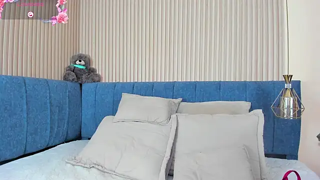 kathecute   online show from November 2025 01:32:02 AM