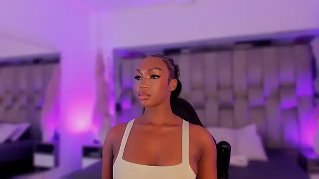 ChaynnaCooper online show from February 2026 04:34:01 AM