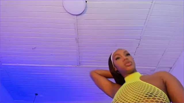 ChaynnaCooper online show from March 2025 11:09:01 PM