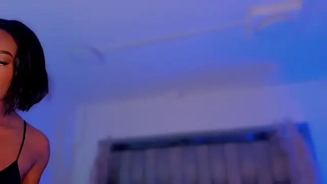 ChaynnaCooper online show from November 2025 04:16:02 AM