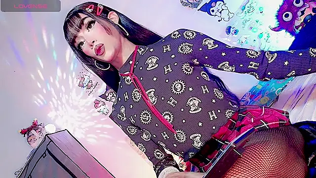 HELEM  S7 online show from November 2025 08:35:01 PM