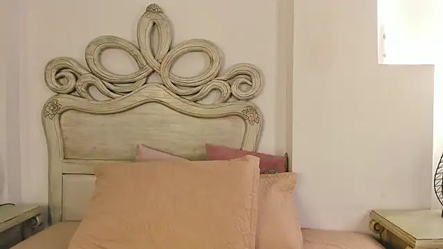 SamanthaFerrer   online show from May 2026 08:01:02 PM