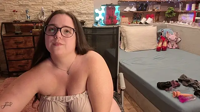 Kimberly-Caprice online show from April 2026 06:25:02 PM