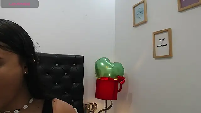  Jade 111 online show from February 2025 07:41:02 PM