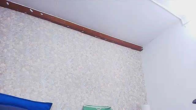 Snapshot of nicol_f chatting on November 2025 03:10:02 AM nicol f online show from November 2025 03:10:02 AM