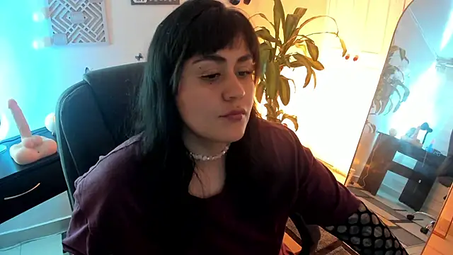 Snapshot of GretaX-X chatting on February 2025 01:19:01 PM GretaX-X online show from February 2025 01:19:01 PM