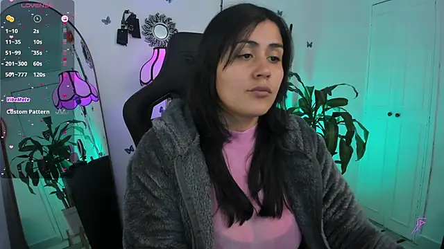 Snapshot of GretaX-X chatting on September 2025 11:06:01 AM GretaX-X online show from September 2025 11:06:01 AM