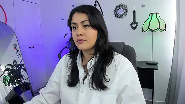 Snapshot of GretaX-X chatting on September 2025 08:08:01 PM GretaX-X online show from September 2025 08:08:01 PM