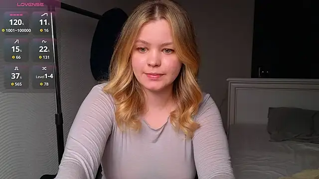 Milana15 online show from May 2026 02:42:01 PM
