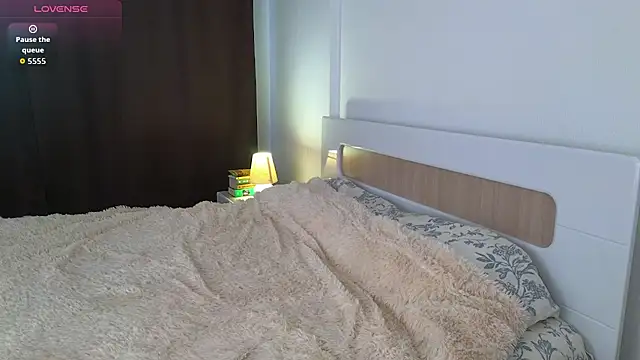 Milana15 online show from November 2025 08:30:01 AM